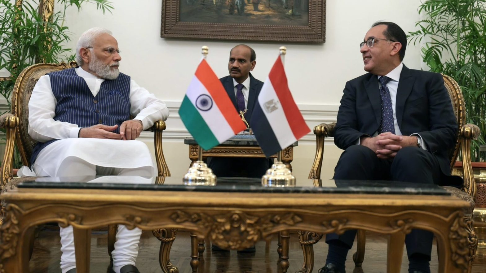 पीएम मोदी ने मिस्र के समकक्ष, शीर्ष मंत्रियों से मुलाकात की;  व्यापार संबंधों पर चर्चा करता है