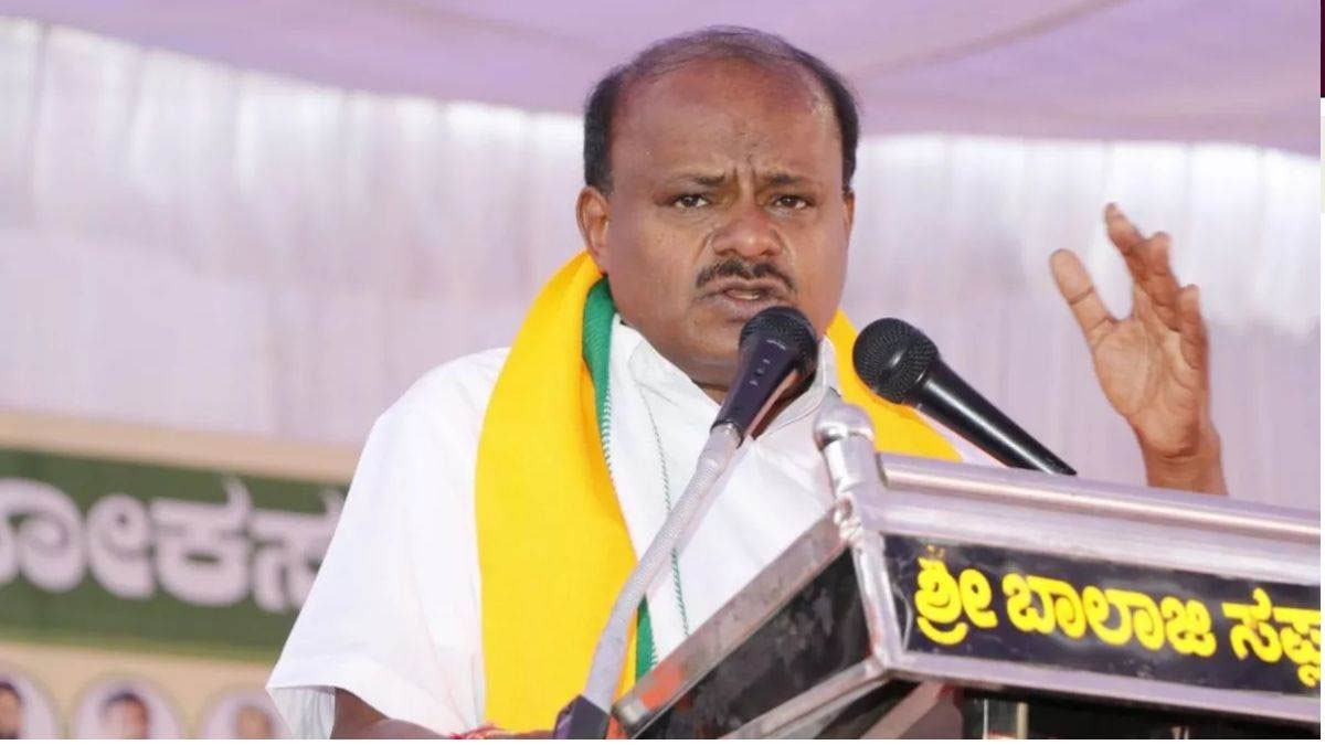 कुमारस्वामी बोले- सिद्धारमैया/शिवकुमार की टीम कर रही जांच, ‘एचडी रेवन्ना का चरित्र हनन करना चाहती है सरकार’