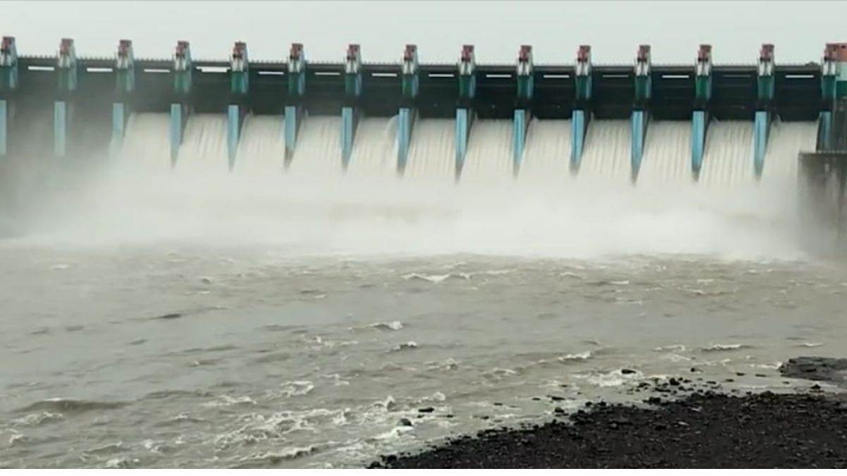 Narmada Dam: इंदिरा सागर से चल रहे सतत टरबाइन, राजघाट में बढ़ रहा बैकवाटर